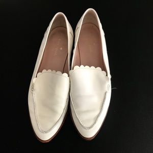 Kate Spade White loafers flat shoes Sz 8M